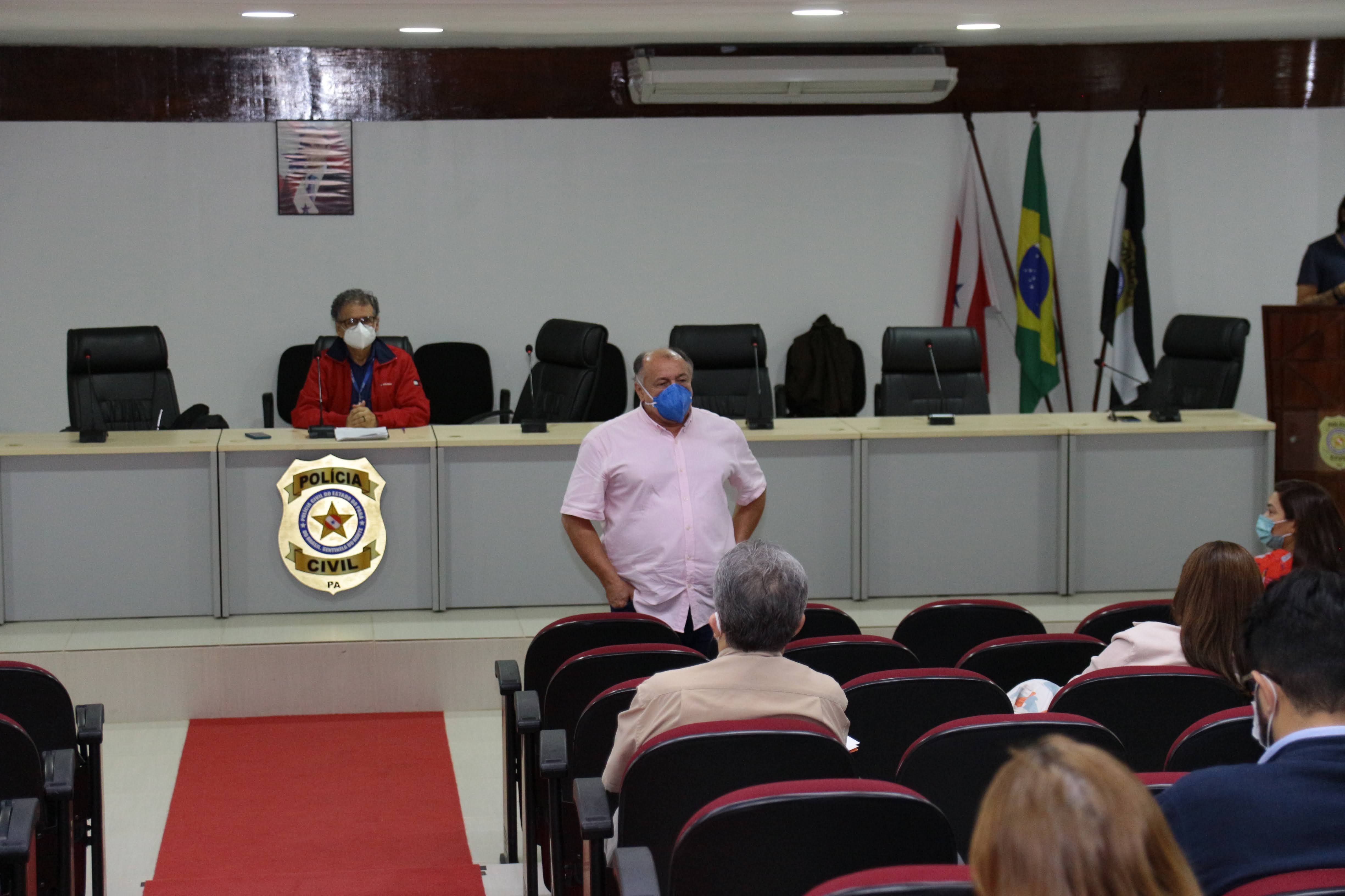 Câmara Municipal de Parauapebas inaugura decoração natalina 2021 - Câmara  Municipal de Parauapebas